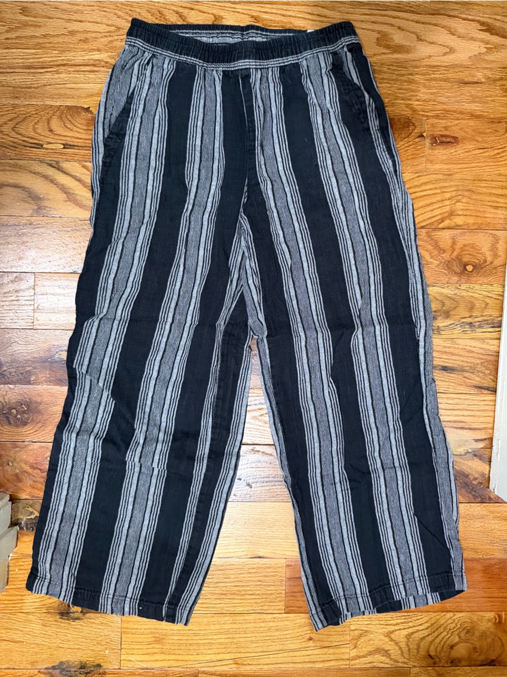 Black & Gray Linen Striped Women’s Pants